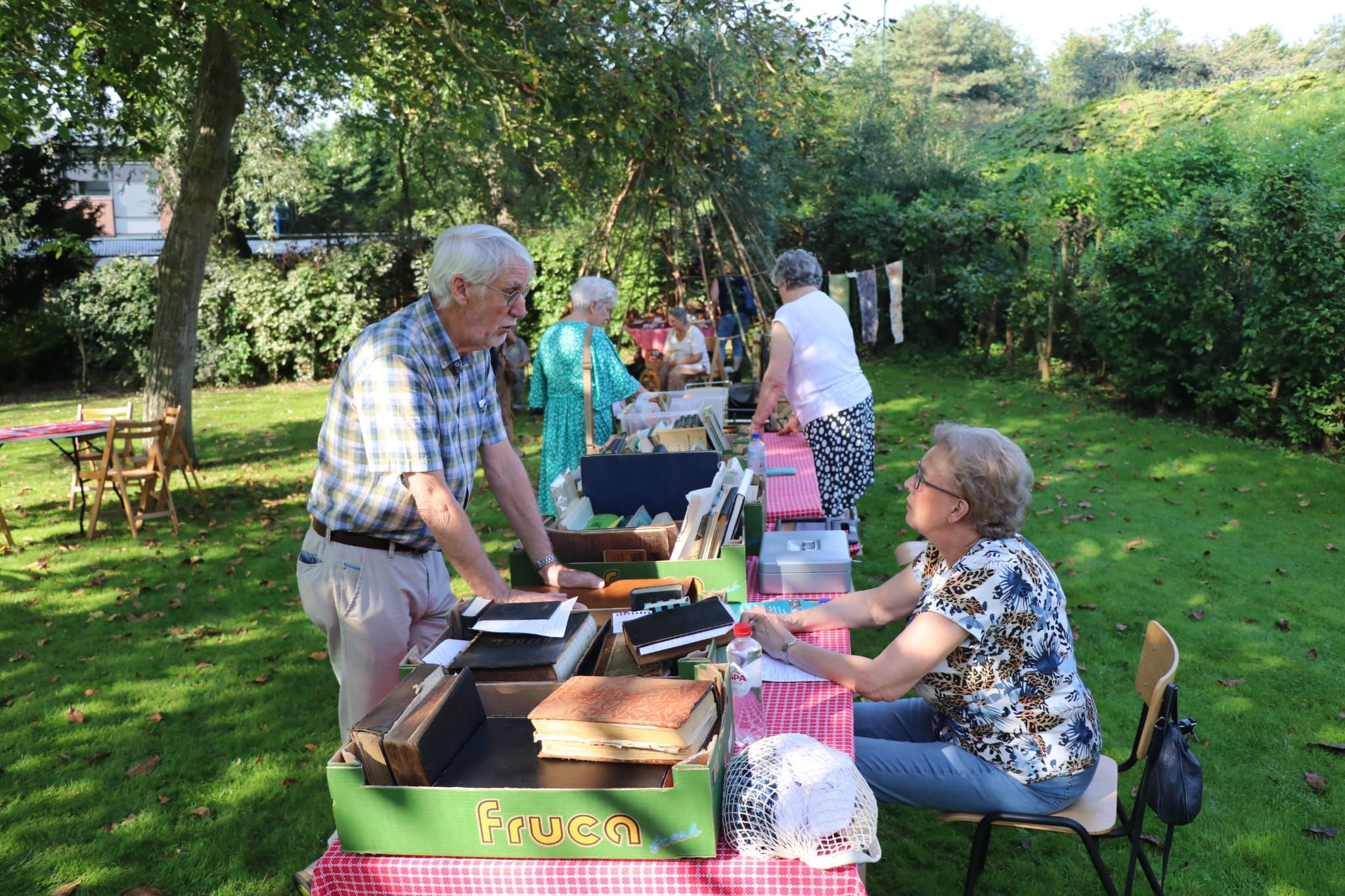 Lentefair; vintage markt