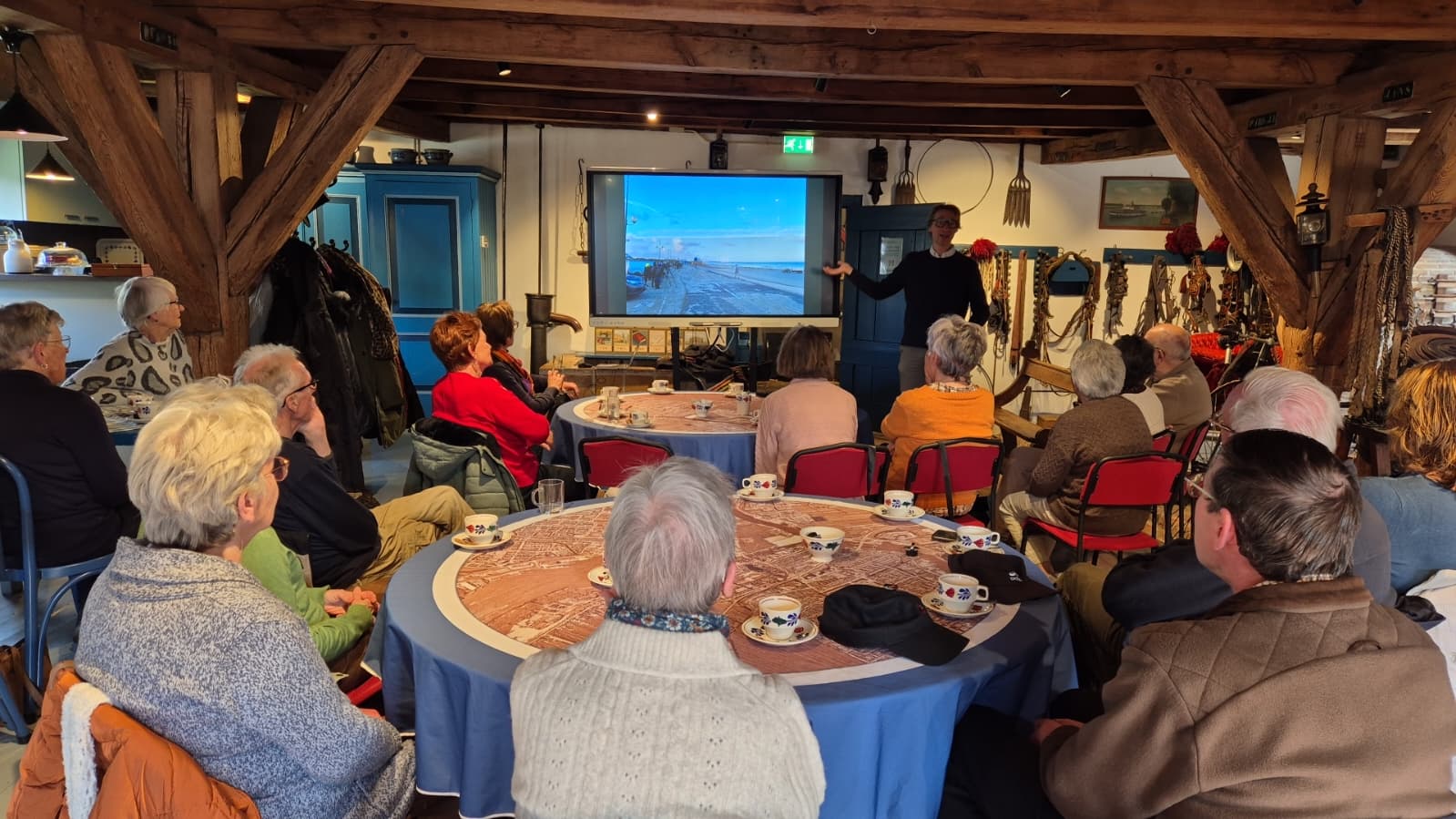Café van Toen en Nu